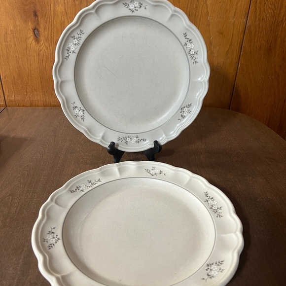 Pfaltzgraff Dining Pfaltzgraff Heirloom Set Of 2 Dinner Plates 12